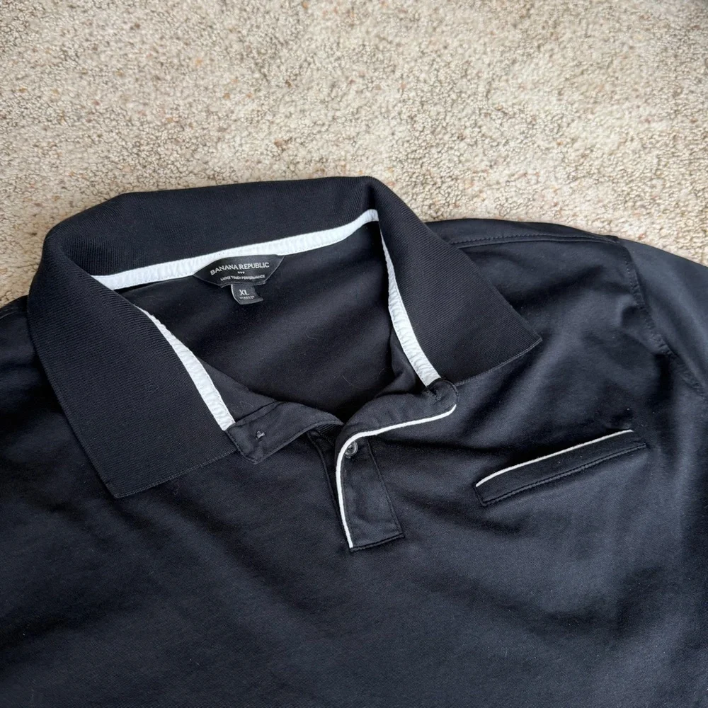 Banana Republic Luxe Touch Performance Shirt Mens XL Black Golf Polo